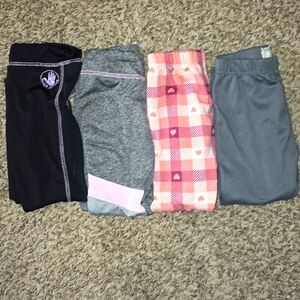 Bundle of leggings 4T